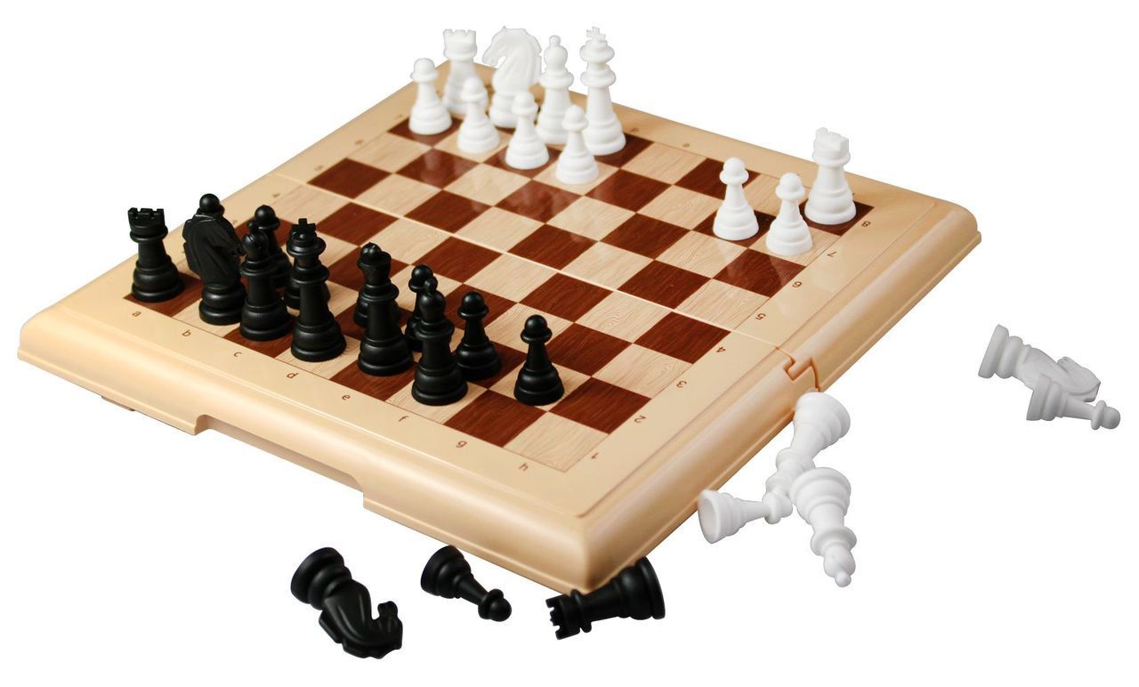 Шахматы пластмасс.(малые, высота до 3,5 см,) беж. в блистере\ 10 Королевство 03882