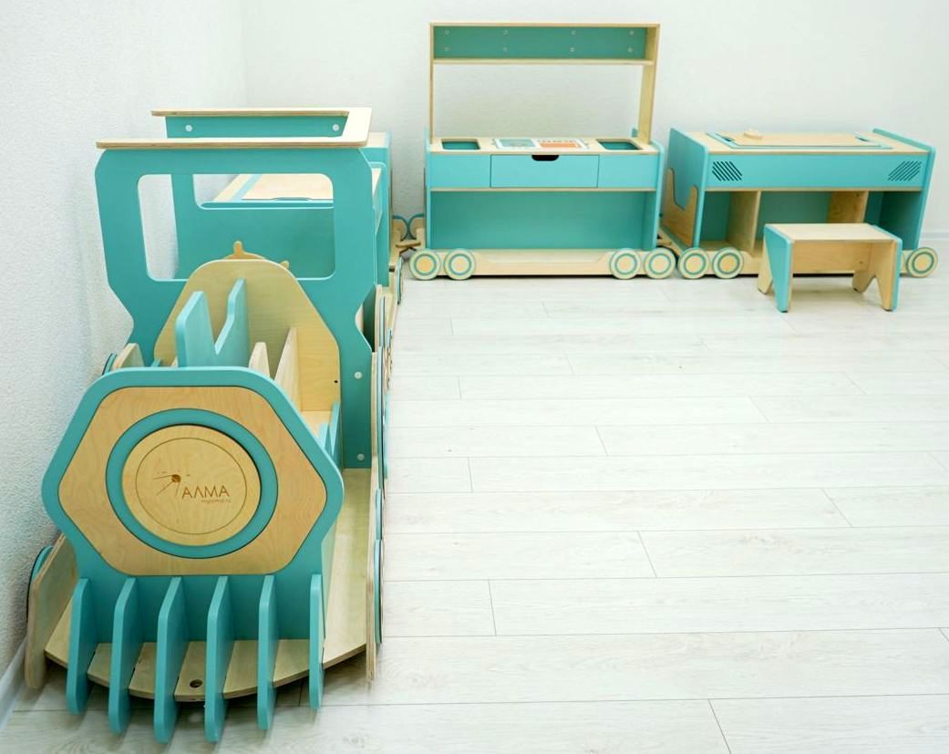 «Игровоз» - модульный органайзер в виде паровоза для детского сада \ А265 Алма